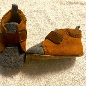 Baby Shoes size 6-9 months